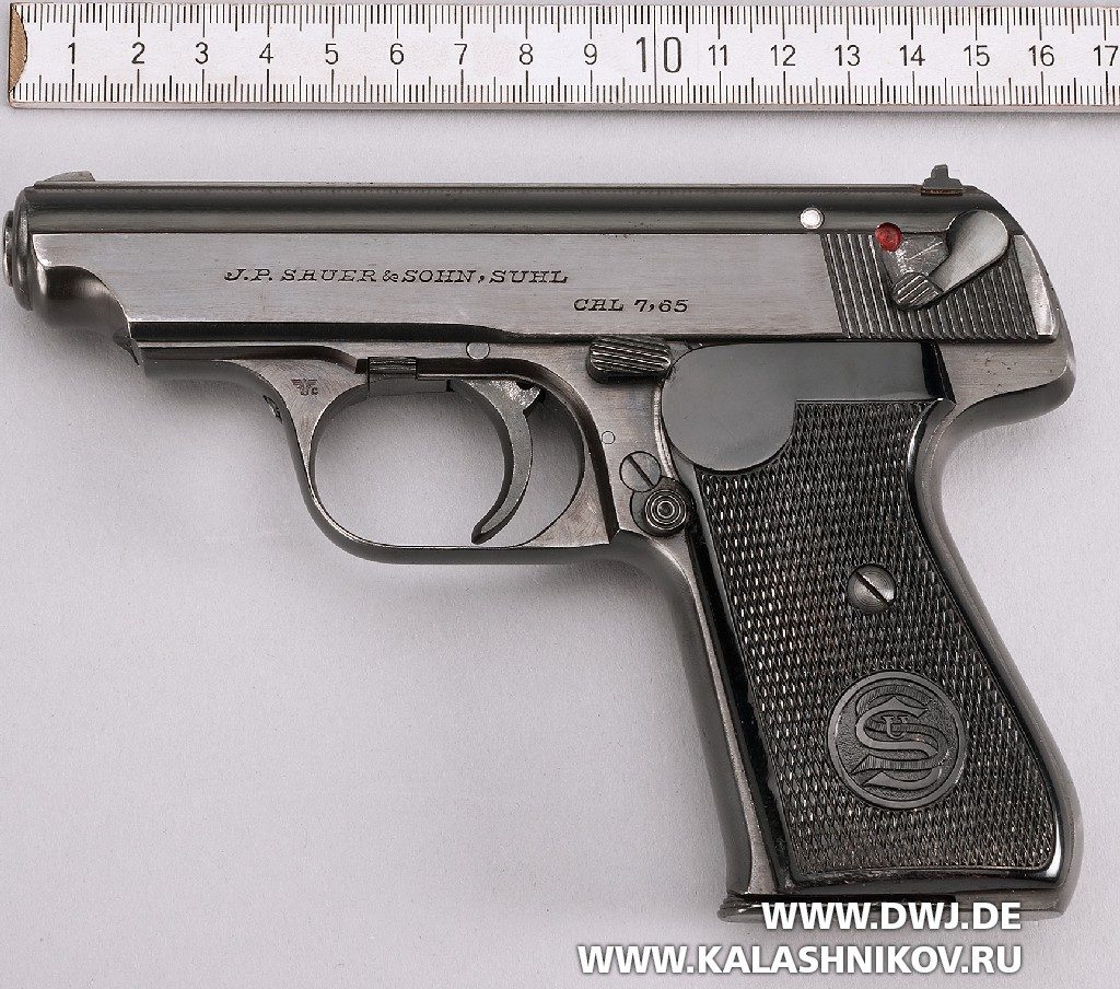 пистолет  Sauer & Sohn 38 вид слева